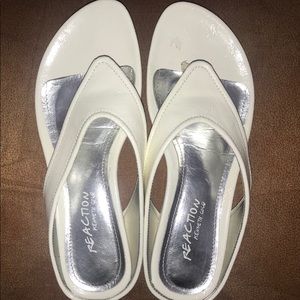 Kenneth Cole Reaction sandals size 8m Summer!